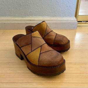 Vintage Steve Madden Brown Patchwork Clogs
